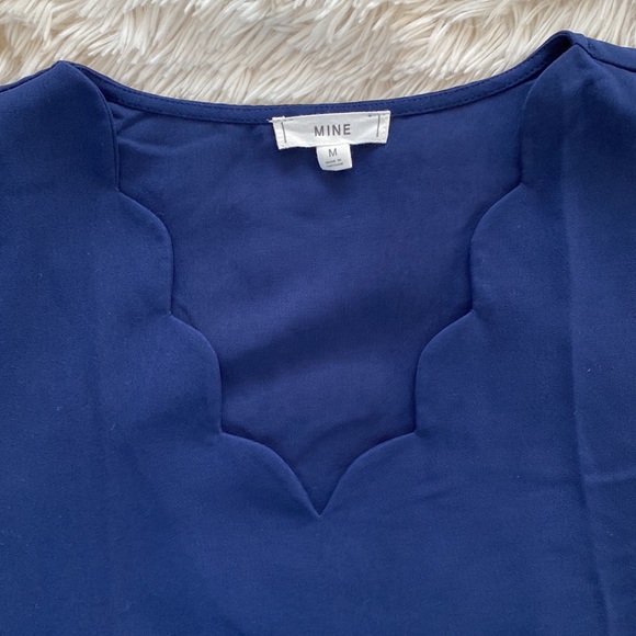Mine Tulip SS Sleeve Blouse ๐ Navy - Picture 5 of 11